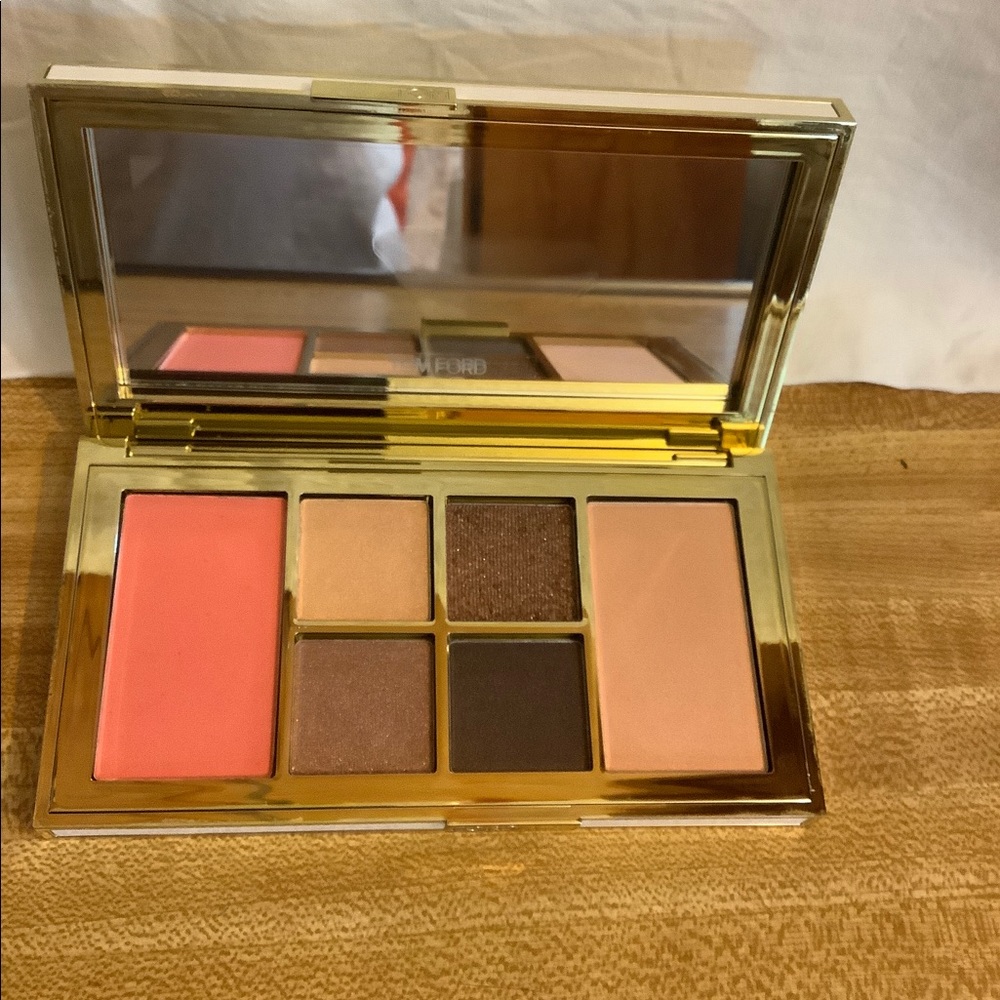 TOM FORD SOLEIL EYE & CHEEK PALETTE LIMITED EDIT. - Picture 2 of 12